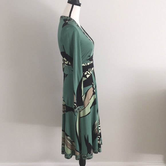 Issa London Geometric Print V-Neck Knit Dress Sz 8 - Picture 4 of 7